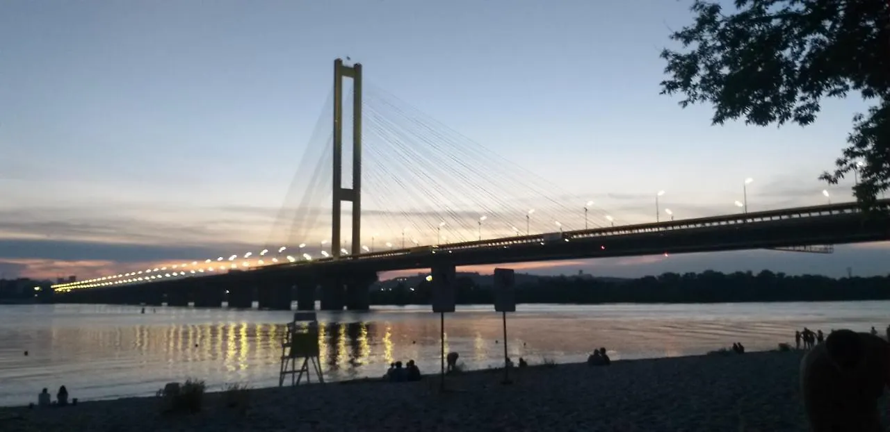 Красивая Квартира С Шикарным Видом У Метро Lägenhet Kiev
