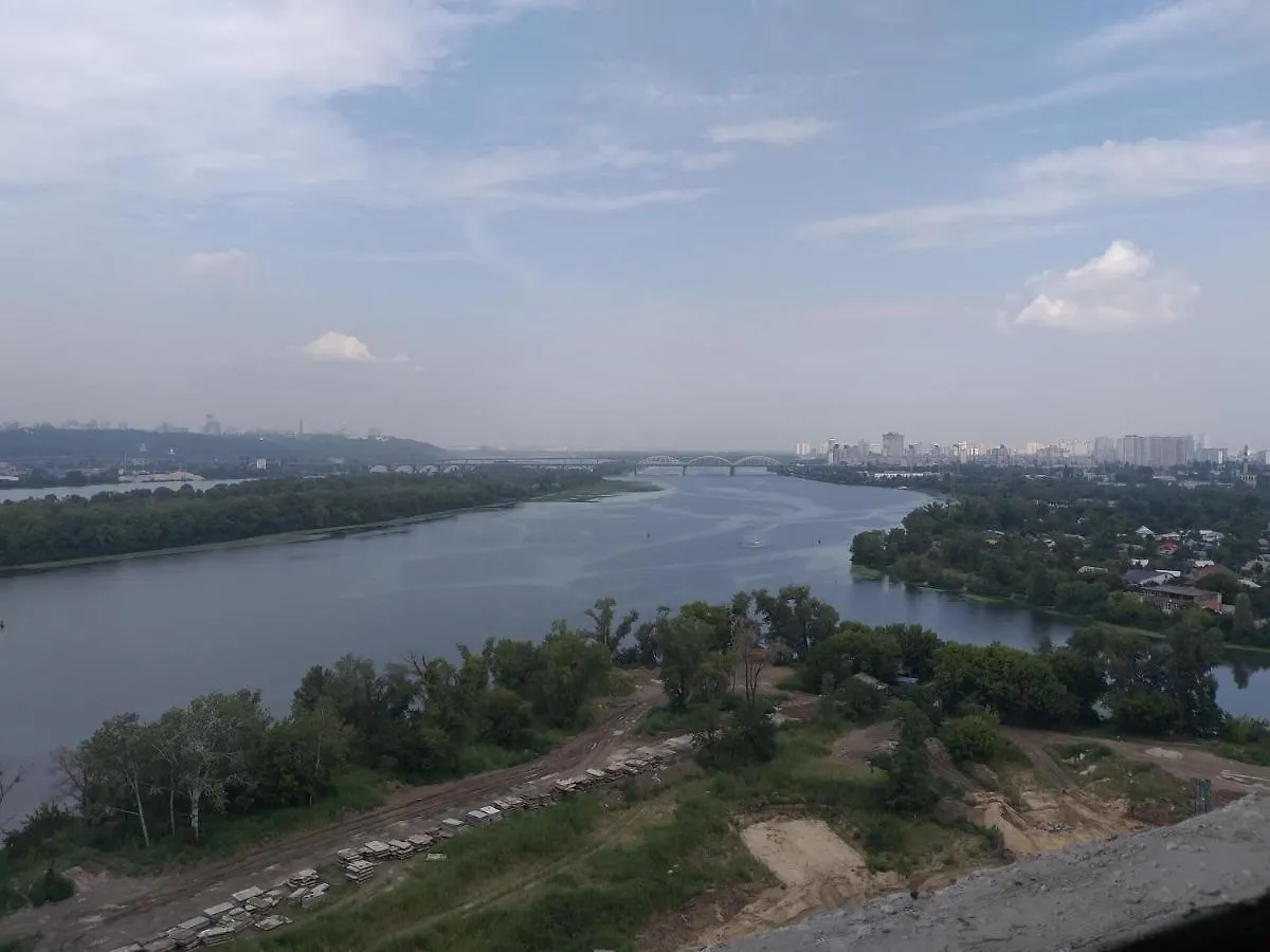 Красивая Квартира С Шикарным Видом У Метро Lägenhet Kiev